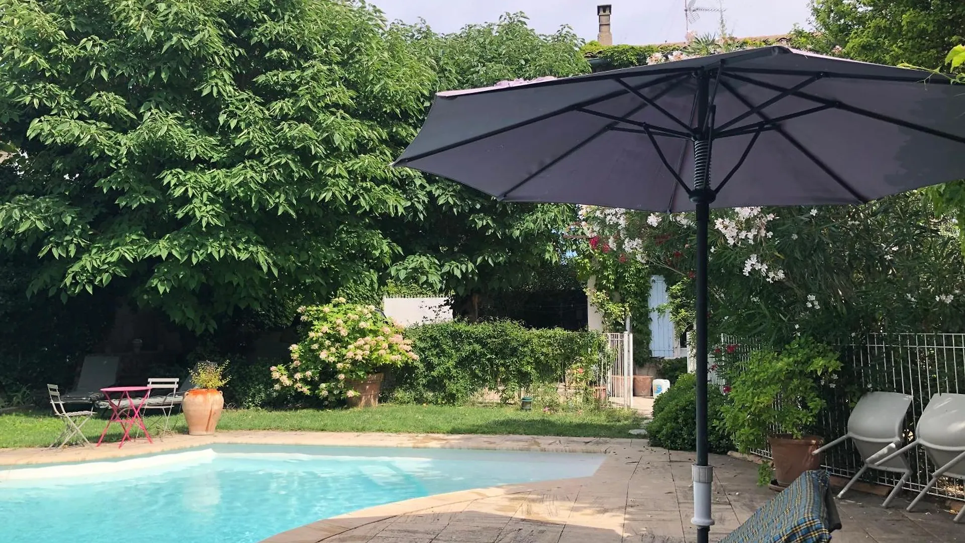 140 Du Ventoux Villa Saint-Saturnin-les-Avignon